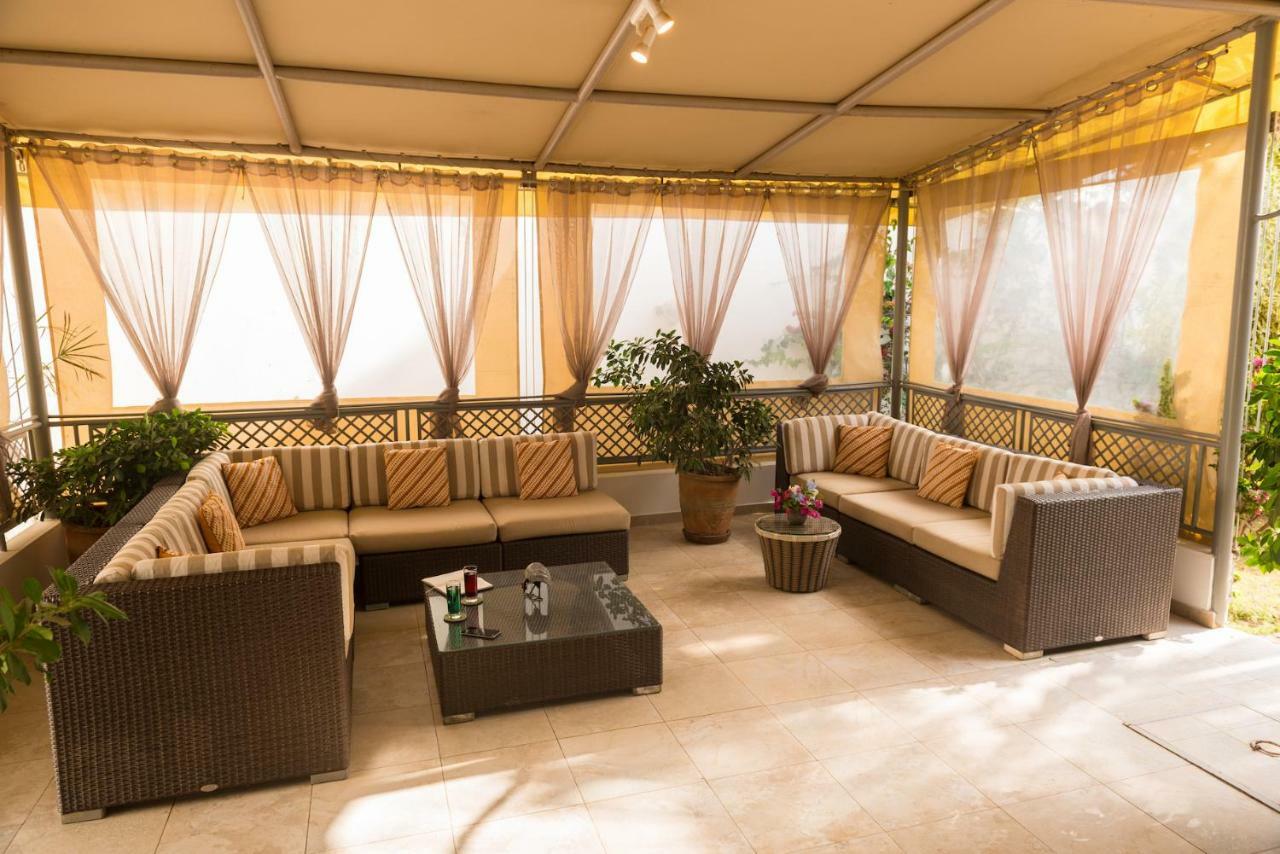 La Residence ดาการ์ ภายนอก รูปภาพ